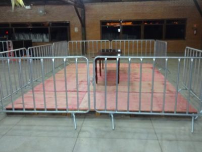 Locação de Tendas Curitiba - Locamos grades e tendas p/eventos Locação de Tendas Curitiba - Locamos grades e tendas p/eventos